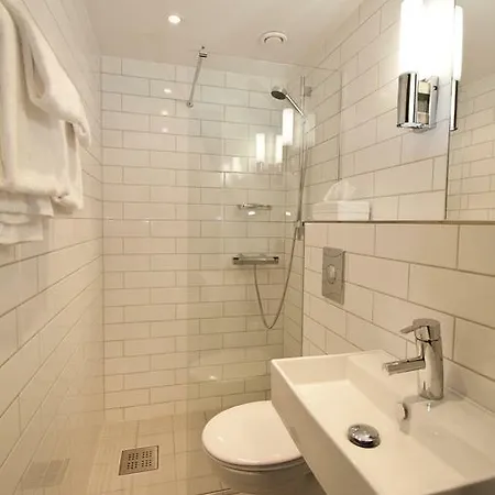 Hotel Alstor 3*